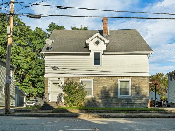 417 Bartlett Street, Manchester, NH 03102
