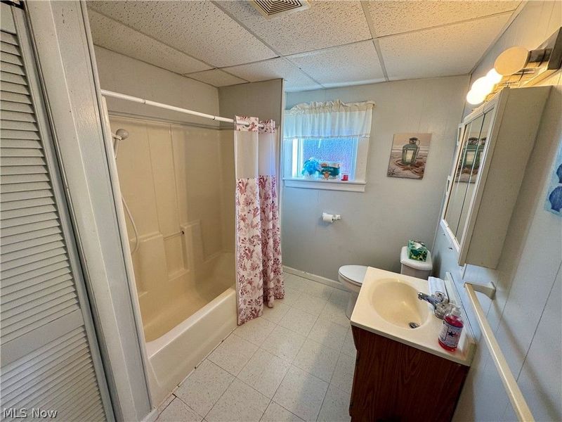608 Mccready Avenue , Cadiz, OH 43907 Photo 9