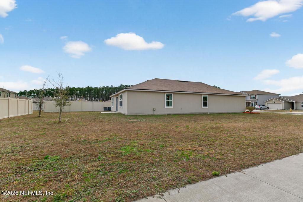 70155 Roseapple Court, Yulee, FL 32097 Photo