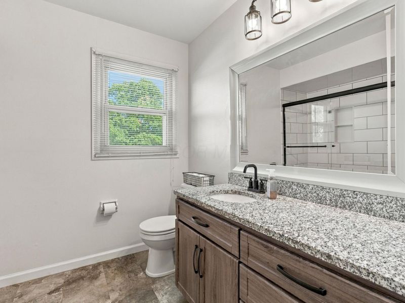 861 Brentford Drive, Columbus, OH 43220 Photo 41