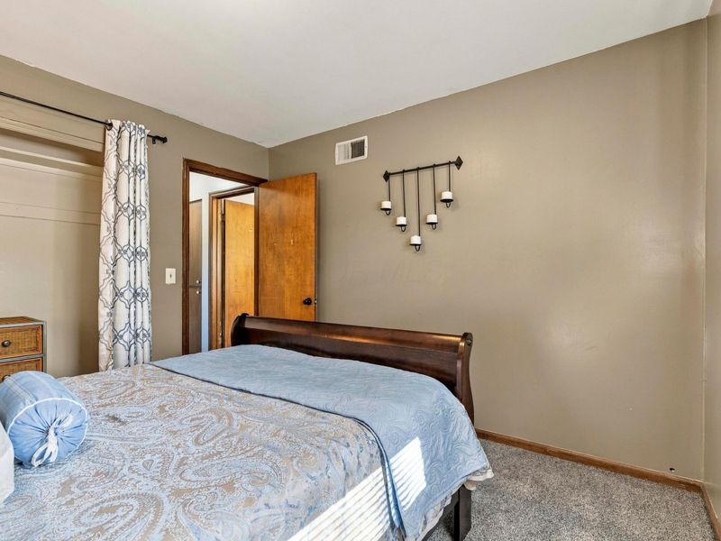 861 Brentford Drive, Columbus, OH 43220 Photo 45