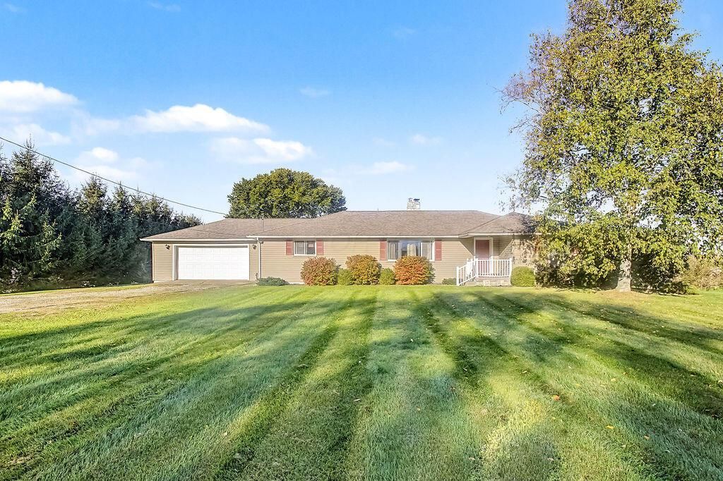 6179 Johnsville Road, Centerburg, OH 43011 Main Photo