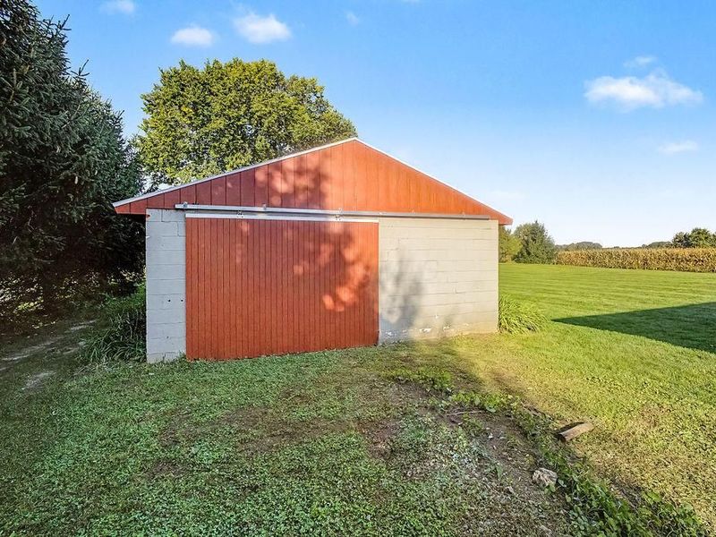 6179 Johnsville Road, Centerburg, OH 43011 Photo 3