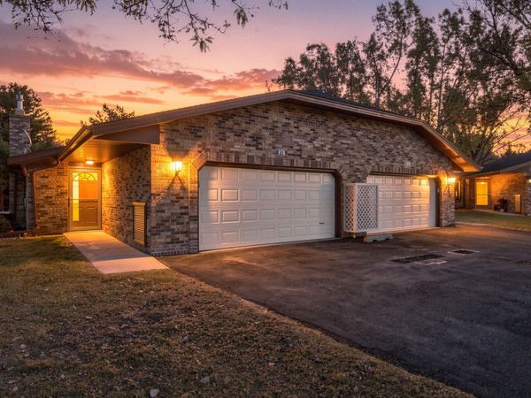 974 Yuma Lane N, Plymouth, MN 55447