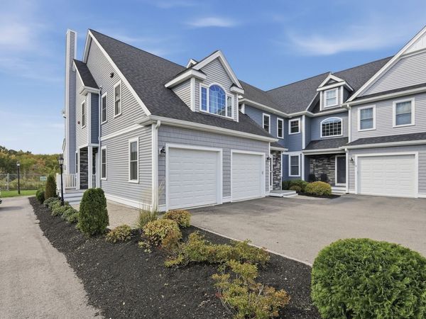 80 Lebaron Boulevard, Unit 10, Lakeville, MA 02347