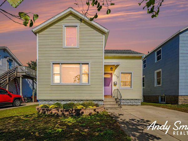 313 Elliott Avenue, Grand Haven, MI 49417