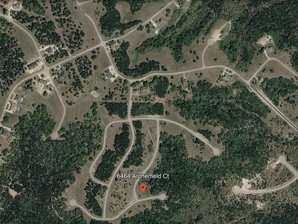 6464 Archerfield Court E, Cleburne, TX 76033
