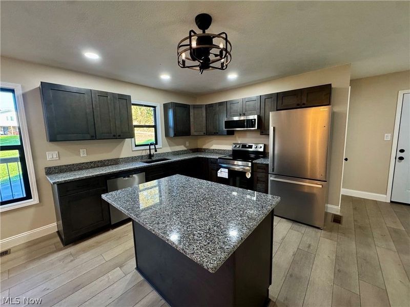 155 E Spring Street , Cadiz, OH 43907 Photo 9