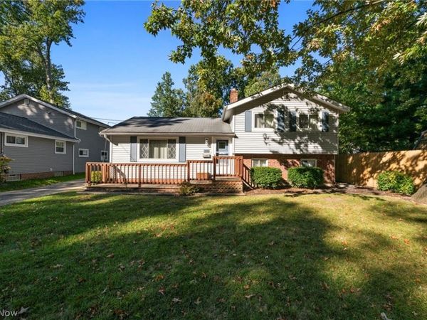 1598 Luanna Drive , Eastlake, OH 44095
