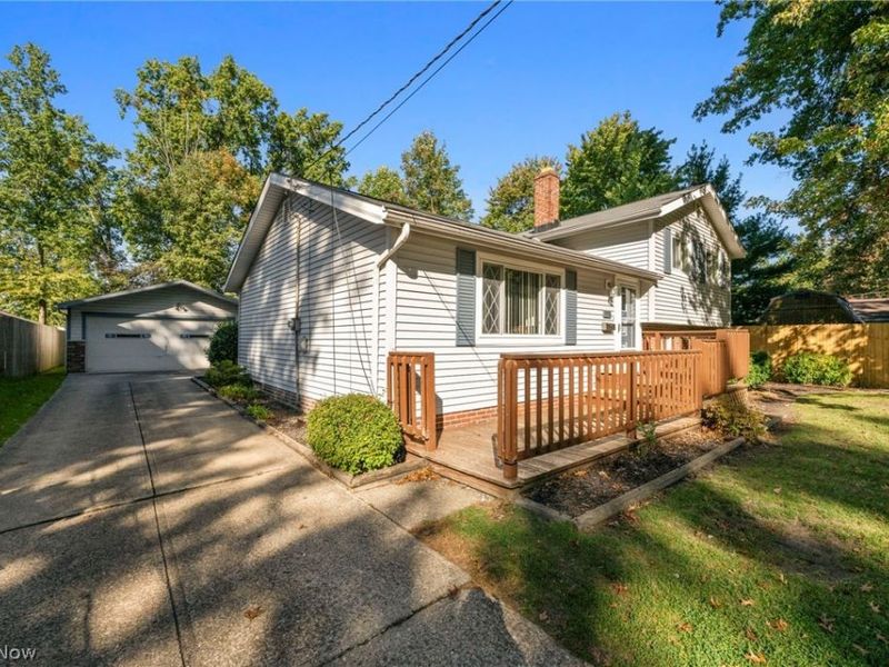 1598 Luanna Drive, Eastlake, OH 44095 Photo 3