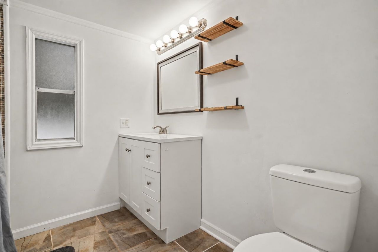 7504 Aubrey Ln. Photo 20