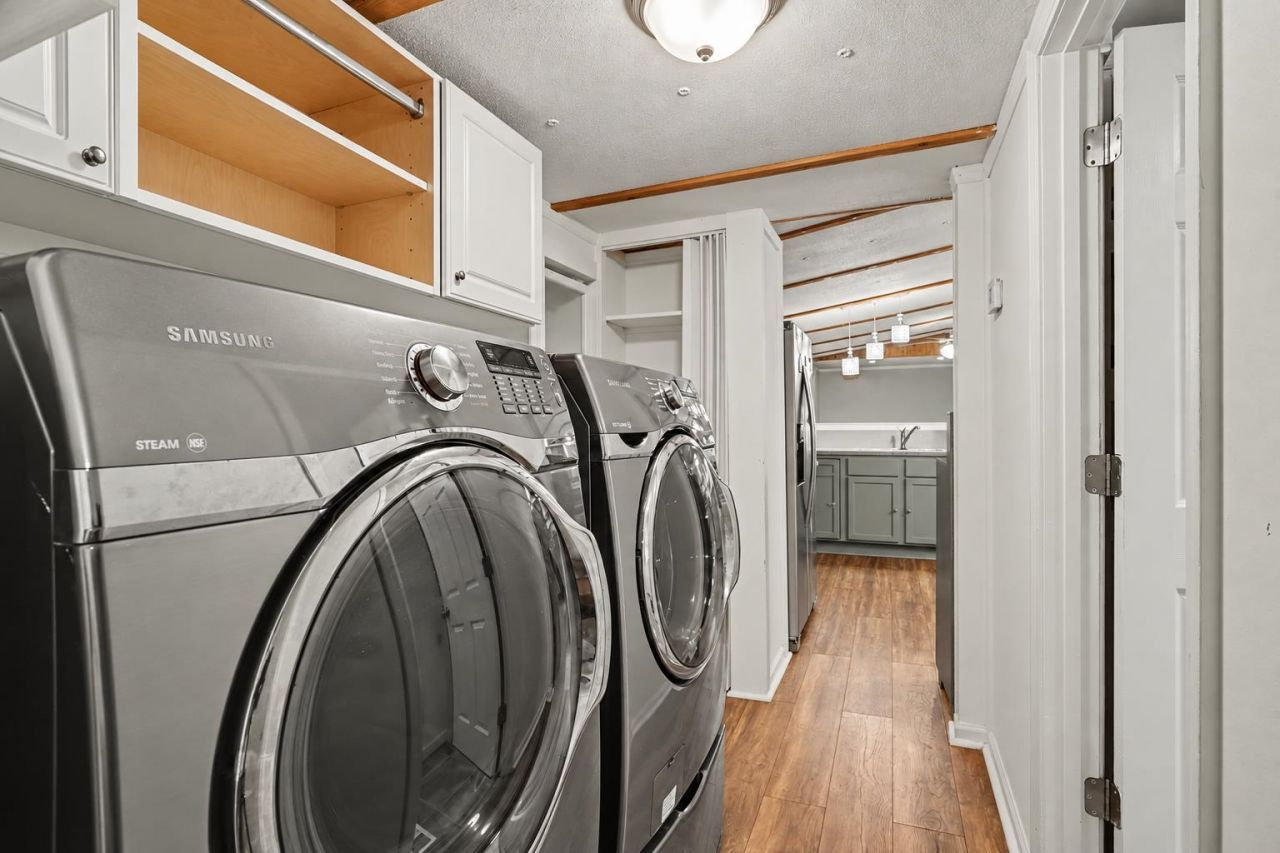 7504 Aubrey Ln. Photo 21