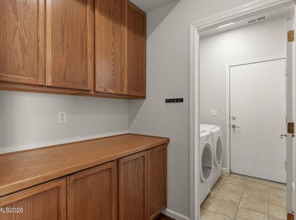 9045 Andraste Way, Reno, NV 89506 Photo
