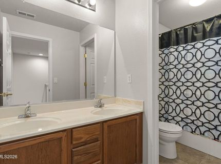 9045 Andraste Way, Reno, NV 89506 Photo