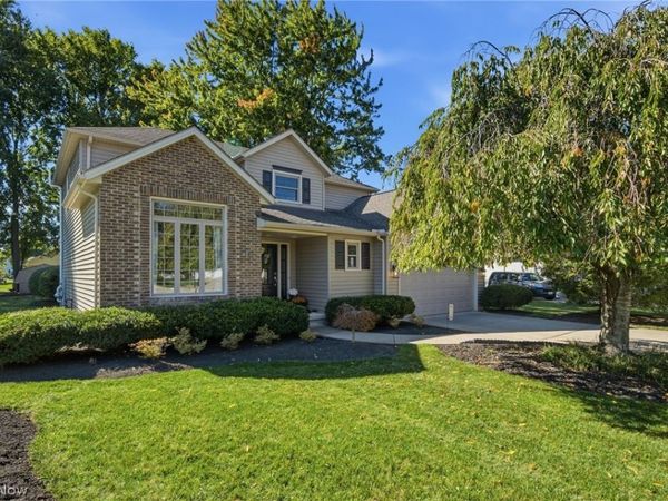 30019 Wellington Drive , North Olmsted, OH 44070