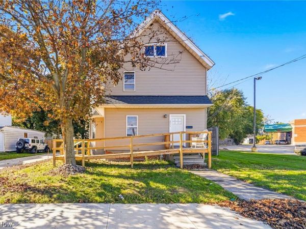 4211 Park Avenue , Ashtabula, OH 44004