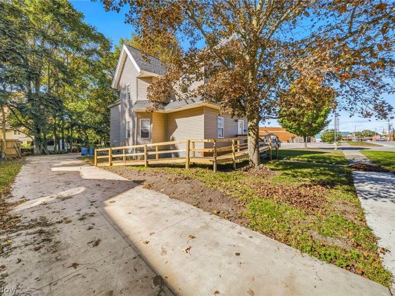 4211 Park Avenue , Ashtabula, OH 44004 Photo 2