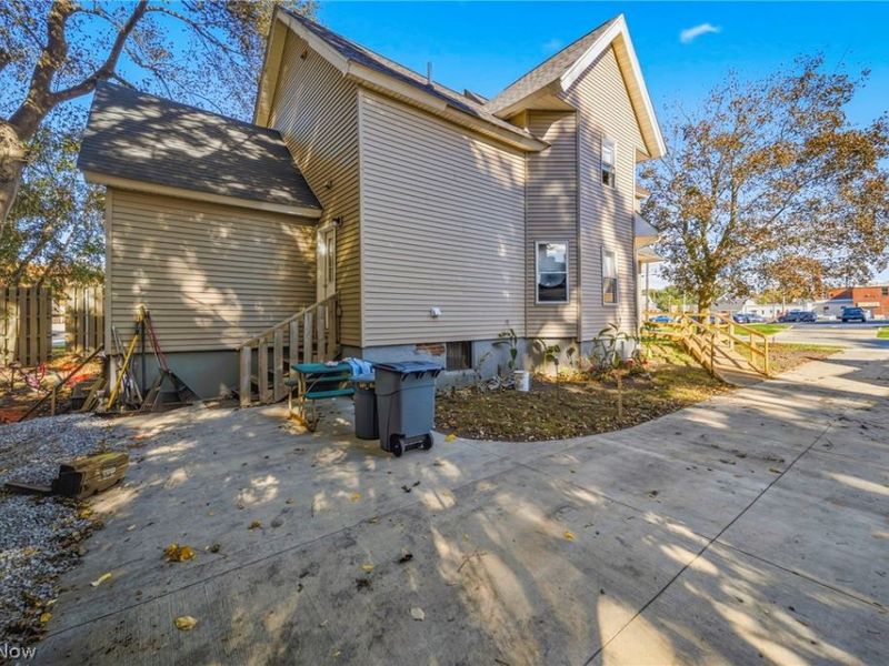 4211 Park Avenue , Ashtabula, OH 44004 Photo 5