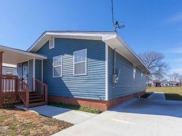 115 CARSON ST, Jackson, TN 38301