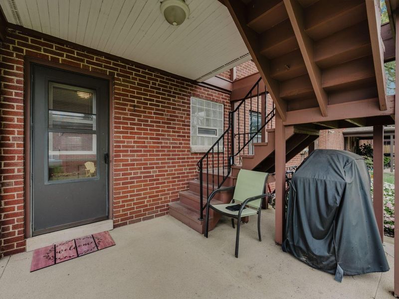 1572 Grandview Avenue, Columbus, OH 43212 Photo 17