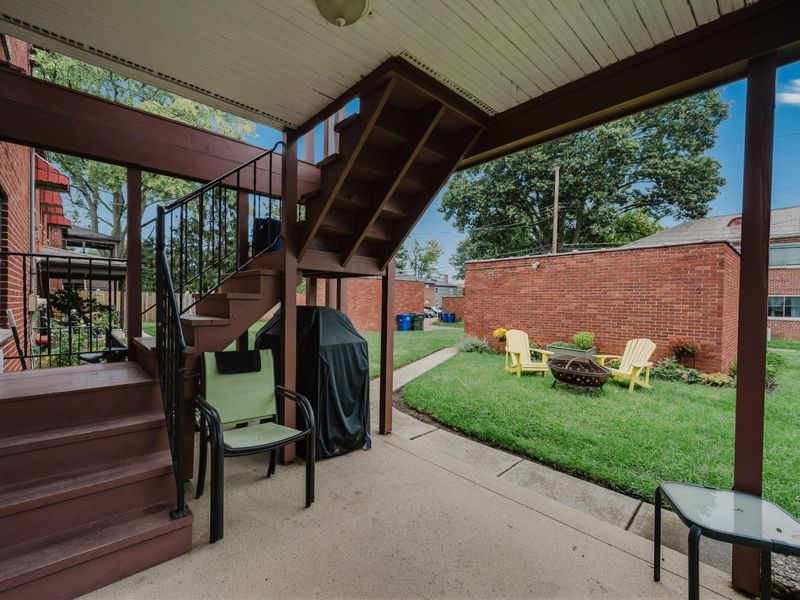 1572 Grandview Avenue, Columbus, OH 43212 Photo 18