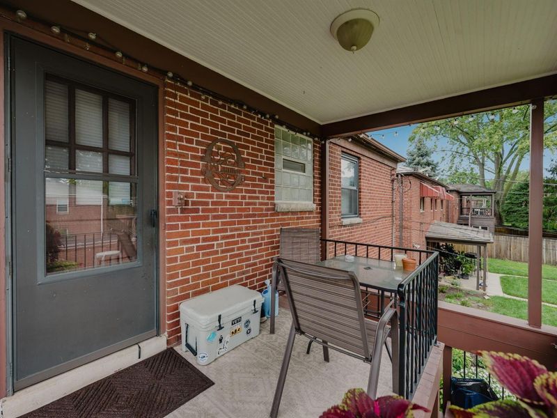 1572 Grandview Avenue, Columbus, OH 43212 Photo 2