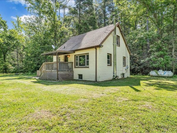 5774 Bradshaw RD , Salem, VA 24153