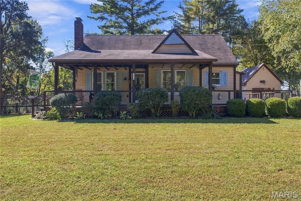 4020 Old 100 Spur, Villa Ridge, MO 63089 Main Photo
