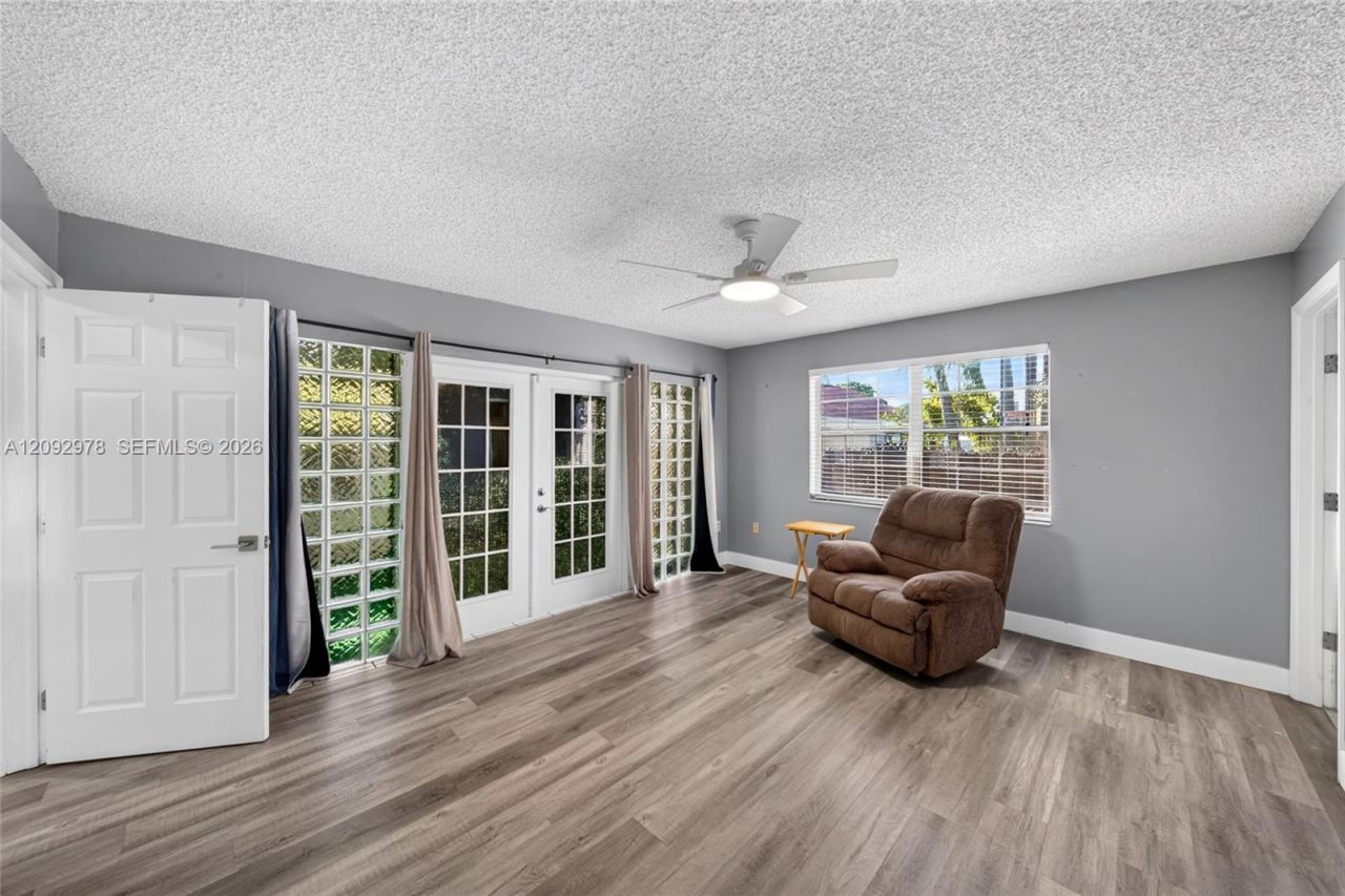 10024 SW 222nd St , Cutler Bay, FL 33190 Photo