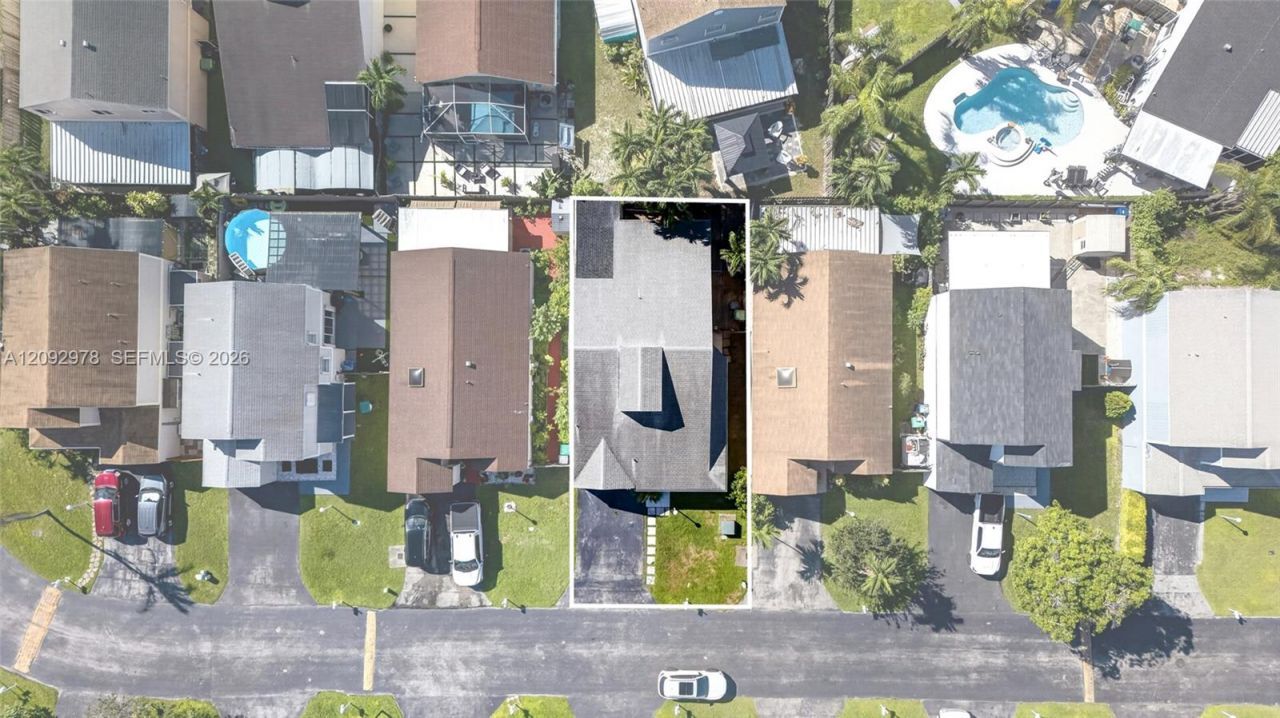 10024 SW 222nd St , Cutler Bay, FL 33190 Photo