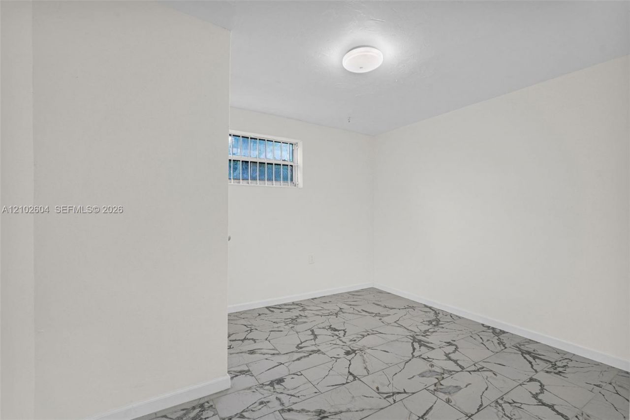 520 NW 49th St , Unit B, Miami, FL 33127 Photo