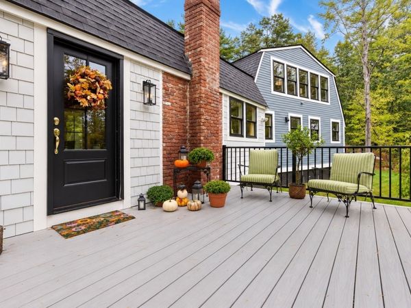 109 Glen St, Rowley, MA 01969