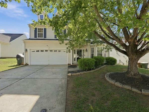 6005 Elderbush Drive , Greensboro, NC 27405