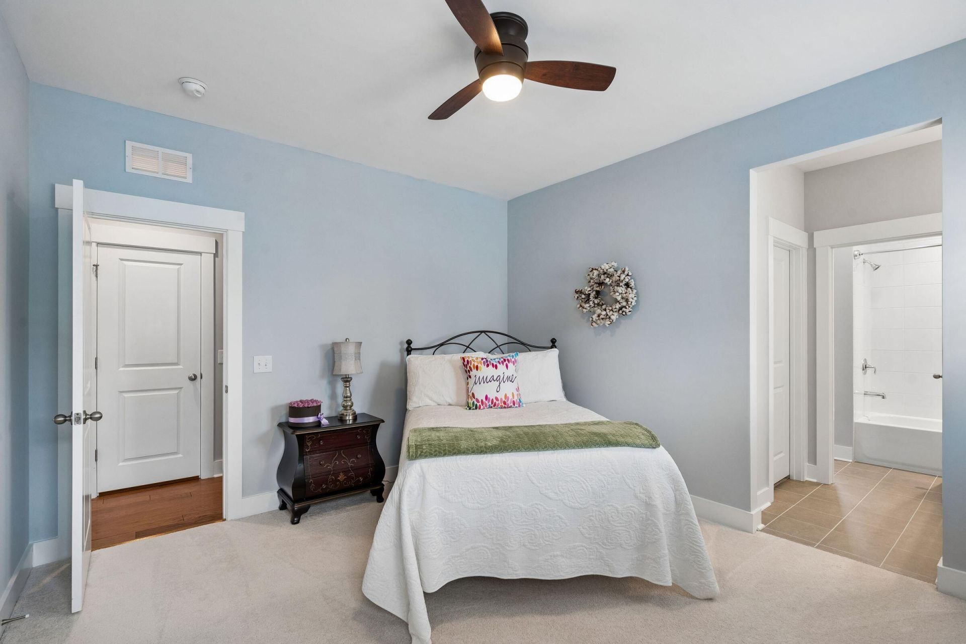 1432 Stratton Place Photo 49