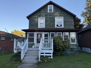 1009 S Henry Avenue, Elkins, WV 26241