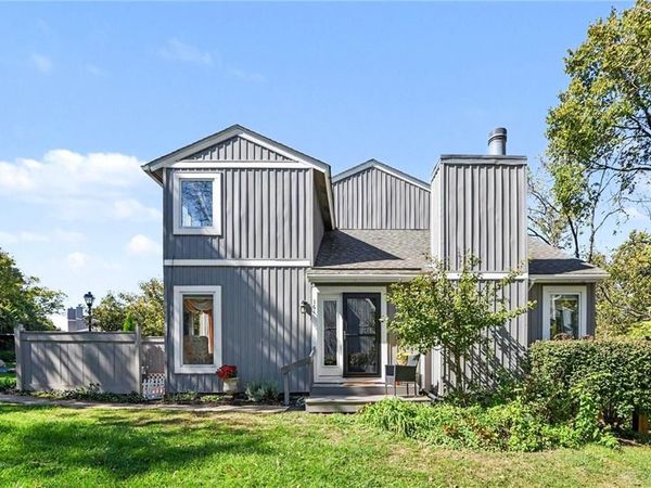 161 Twin Lakes Drive, Fairfield, OH 45014