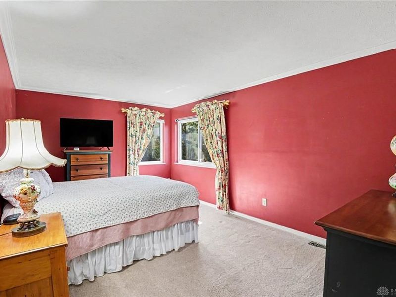 161 Twin Lakes Drive, Fairfield, OH 45014 Photo 18