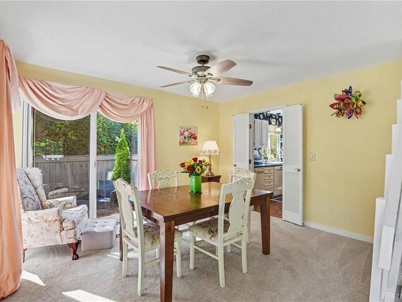 161 Twin Lakes Drive, Fairfield, OH 45014 Photo 7