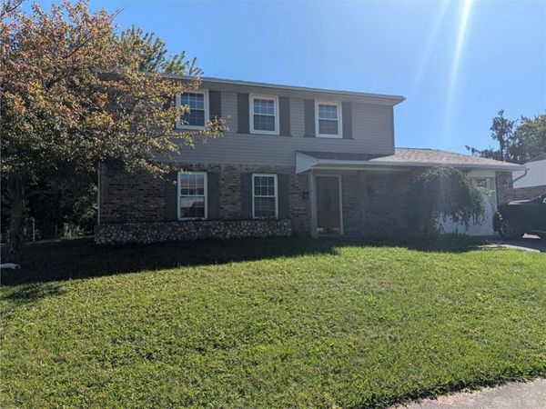7048 Safari Drive, Huber Heights, OH 45424