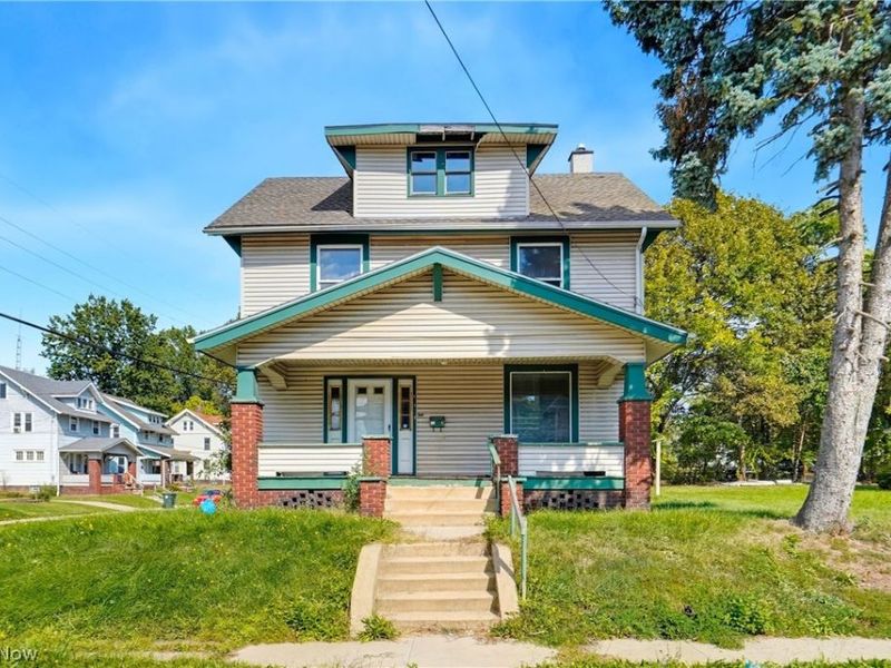1221 9th Street NW, Canton, OH 44703 Photo 1