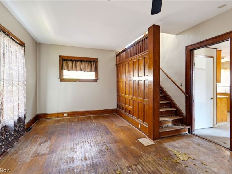 1221 9th Street NW, Canton, OH 44703 Photo 3