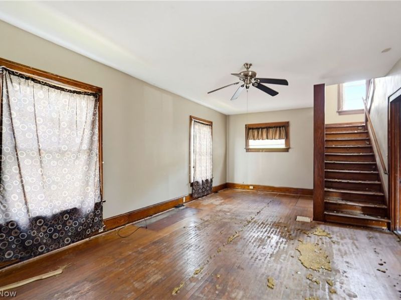 1221 9th Street NW, Canton, OH 44703 Photo 5