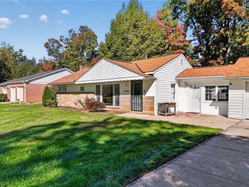 6143 Campbell Drive, Madison, OH 44057 Photo 2