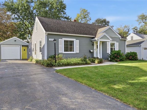 325 Brandon Rd , Rochester, NY 14622