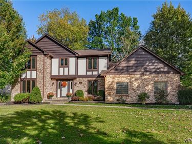 107 Waxwing Court, East Amherst, NY 14051