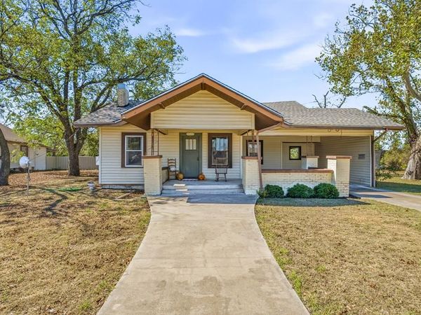 218 W Rogan Street, Gorman, TX 76454