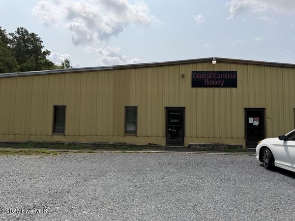 211 Shady Oak Drive , Biscoe, NC 27209