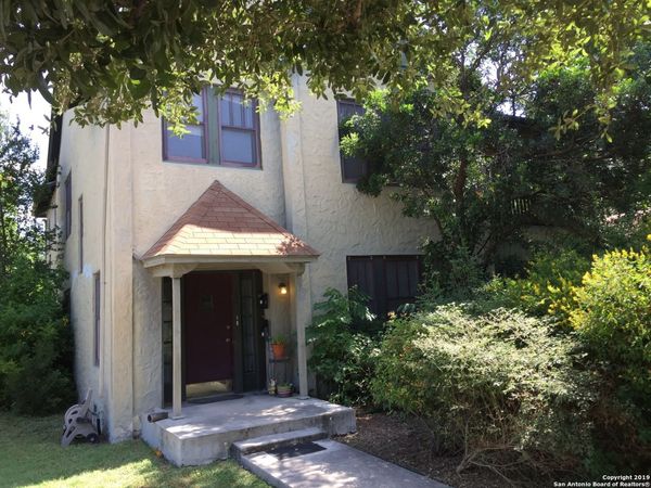 1743 W Summit Ave, Unit 2, San Antonio, TX 78201