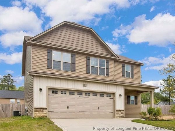 1725 Cherry Point Drive, Fayetteville, NC 28306