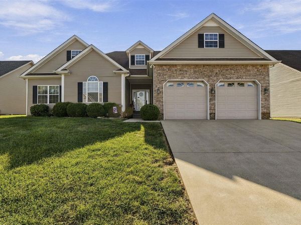 1147 Wintercress Lane , Bowling Green, KY 42104
